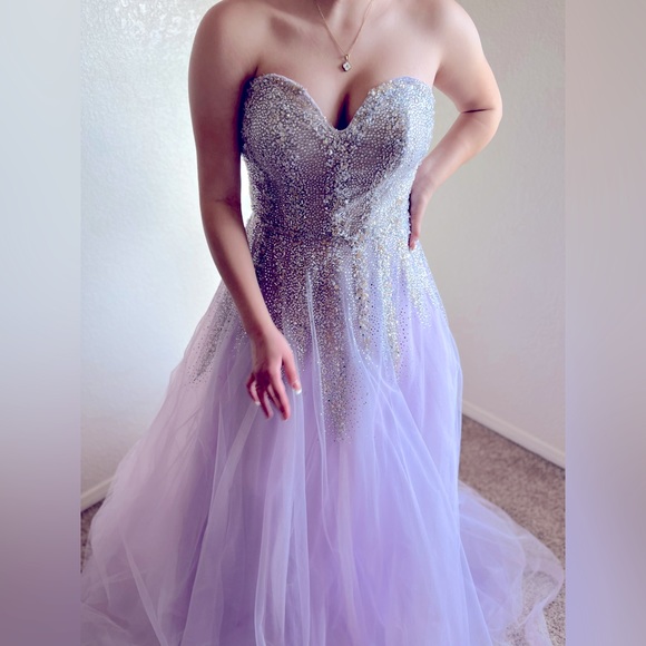 Prom Dress - Picture 2 of 3